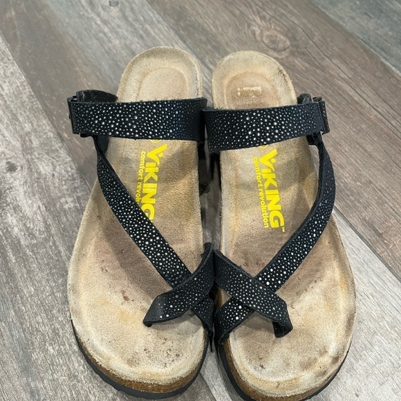 Viking Comfort Revolution tampa sandals Black studs Cork Adjustable sz 38/ 7.5 - Picture 2 of 7